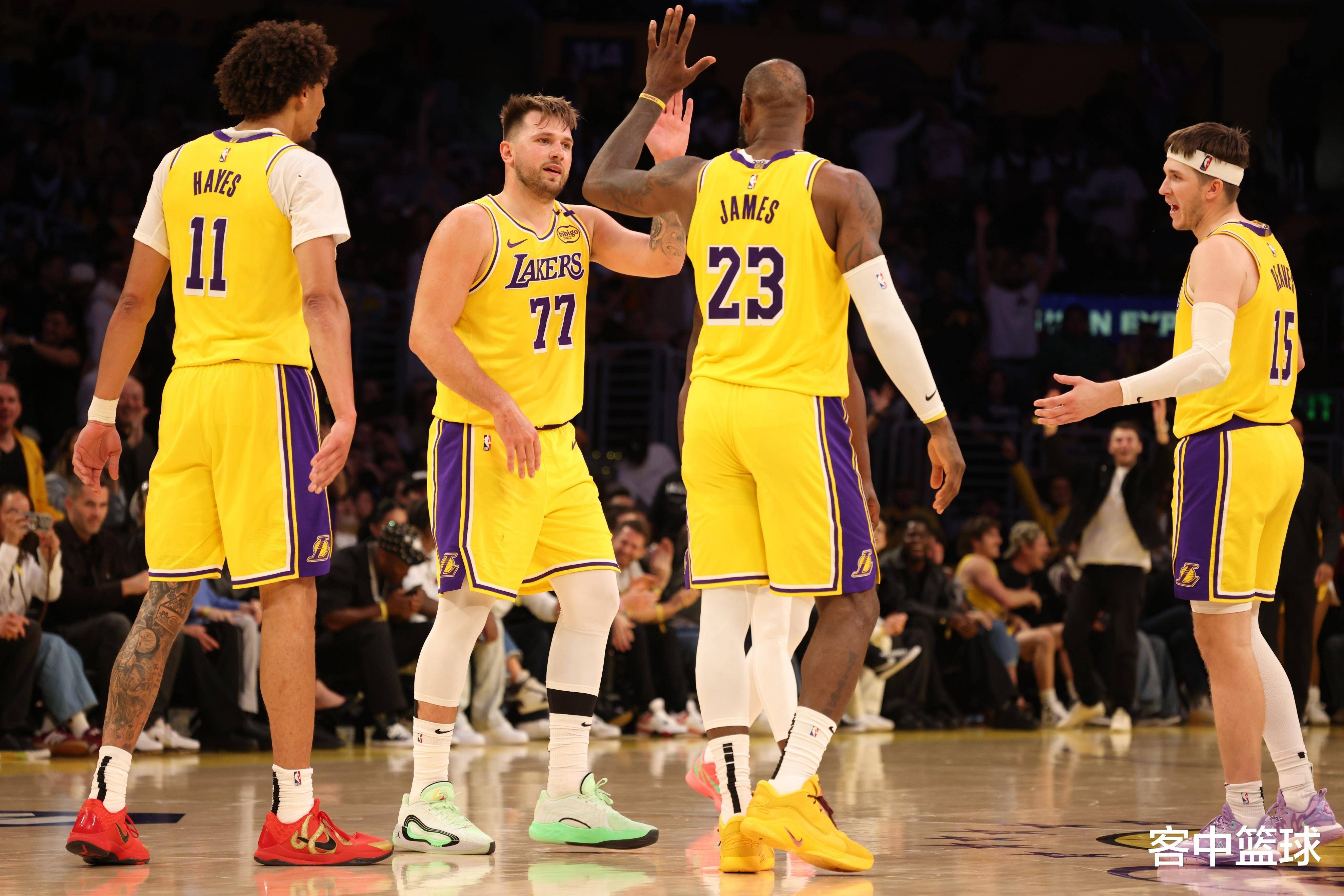 是他对比赛 是他对比赛