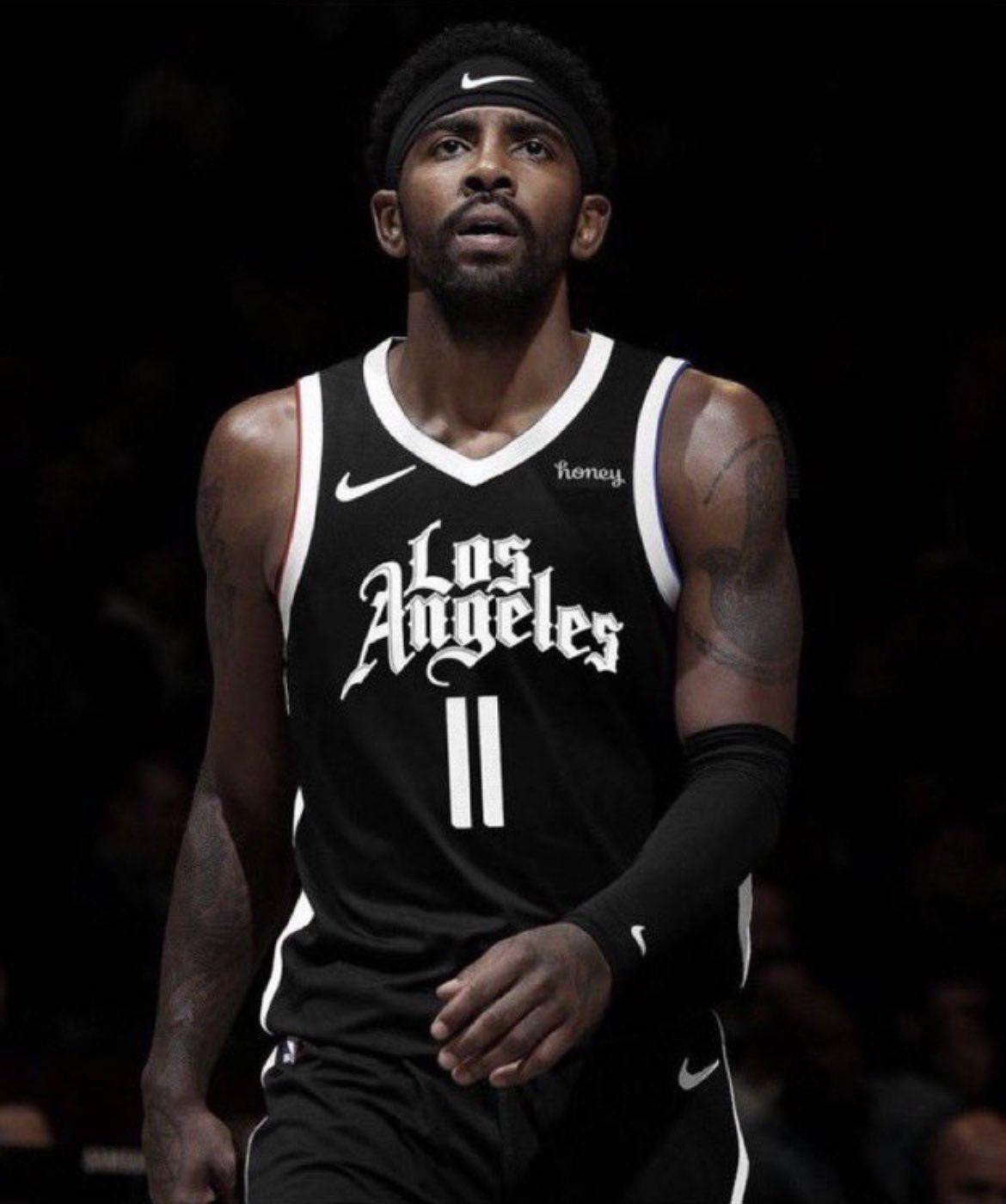 出现用脚改 出现用脚改